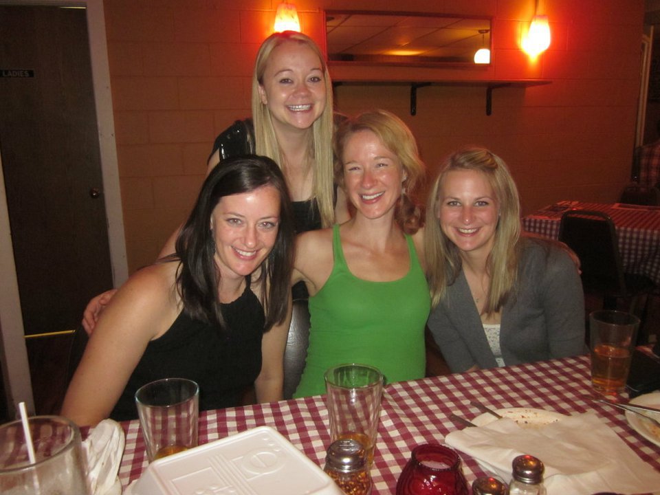 A graphic of three ladies gathered for a group photo after a meal at Pizzeria Uno