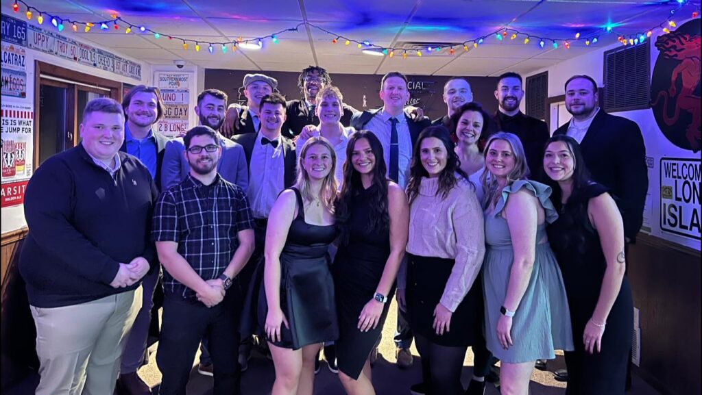 A graphic of the Unos and Annex staff at a holiday party.